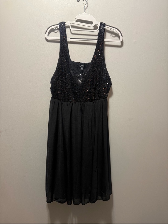 Apt. 9 Dresses & Skirts - Black Sequin Chiffon Dress